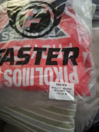 Culotte y Maillot Verano Talla M Tope Faster