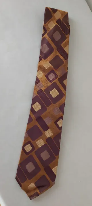 Corbata Vinicius Marrón y dorado
