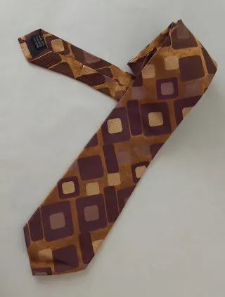 Corbata Vinicius Marrón y dorado