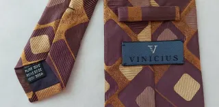 Corbata Vinicius Marrón y dorado