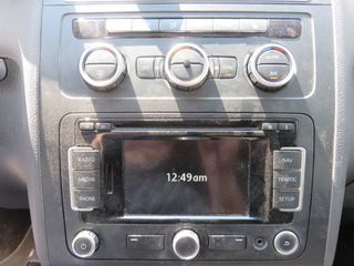 Volkswagen Touran 2012