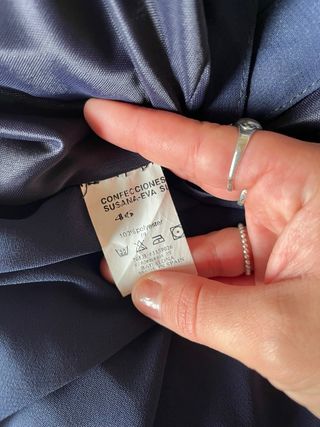 Falda gasa azul marino con volantes