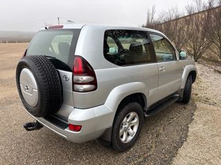 Toyota Land Cruiser 3p Auto. Techo.