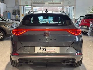 Cupra Formentor 1.4 E-HYBRID 150KW 204CV DSG.- " IMPECABLE ".- " NACIONAL " .-" MUY EQUIPADO ".-" GARANTÍA CON COBERTURA EUROPEA ".-" ETIQUETA CERO EMISIONES ".-