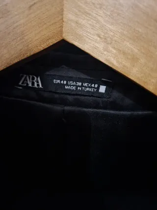 Traje de fiesta Zara negro