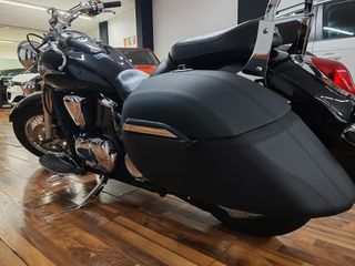 Kawasaki VN900 Custom