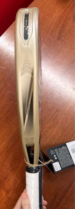 Pala Bullpadel Vertex 04