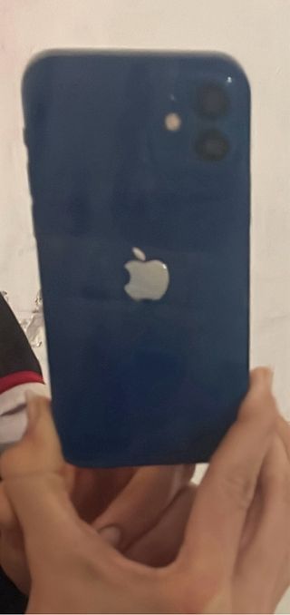 iPhone 12 azul