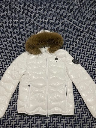 Blauer Chaqueta Blanca Mujer con Capucha