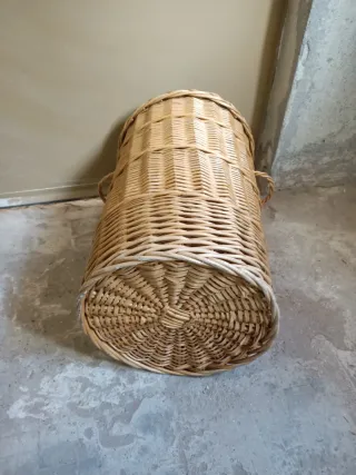 Cesto de mimbre grande