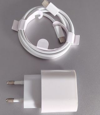 35W Cargador Rápido compartible iPhone 17/16/15