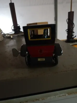 Taxi Antiguo de Juguete