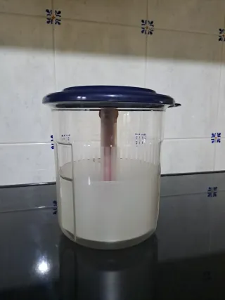 Porta olive Tupperware trasparente blu