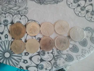 Lotto di 8 monete americane NON in argento