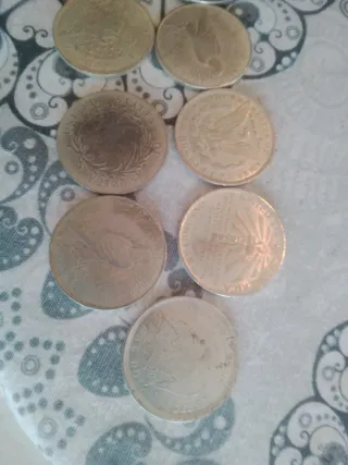 Lotto di 8 monete americane NON in argento