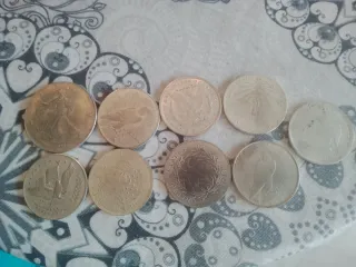 Lotto di 8 monete americane NON in argento