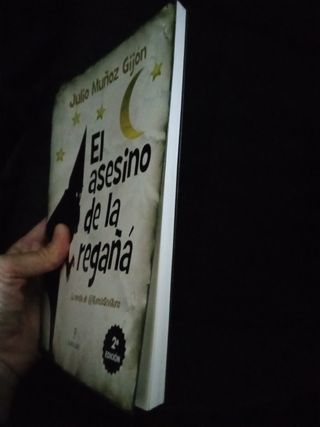 El asesino de la regañá (Narrativas) (Spanish E...