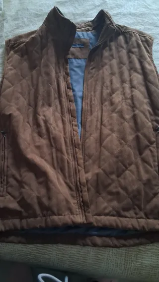 Lote 2 Abrigos sin manga Dustin Marrón