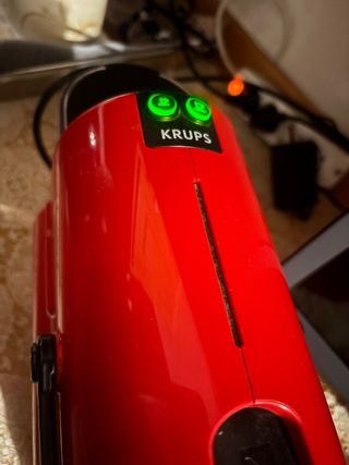 Macchina Caffè Nespresso Krups Rossa