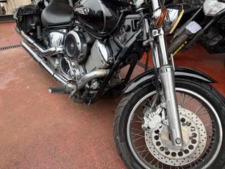YAMAHA XVS 1100 DRAG STAR