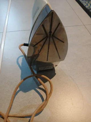 Plancha eléctrica Súper G.B