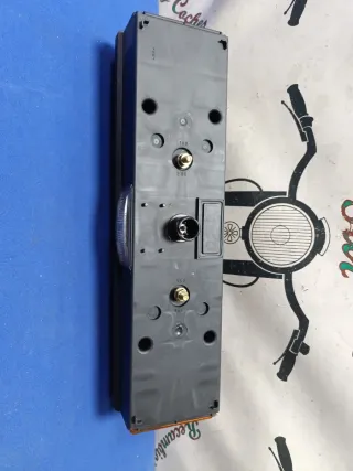 Piloto trasero camión Mercedes