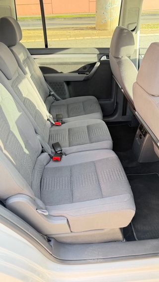 Volkswagen Touran RLINE