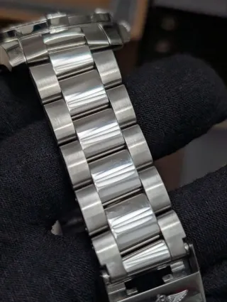 Breitling Avenger GMT 43mm Reloj Automático