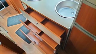 Autocaravana deocasión Mc Louis Steel 526 Garaje 6