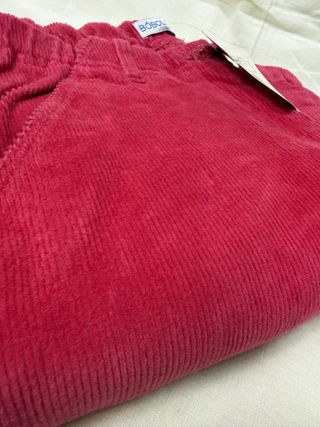 Pantalón de pana fucsia para niña