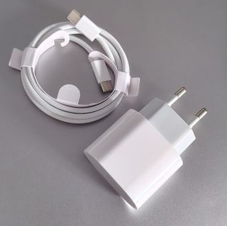 35W Cargador USB-C compartible iPhone 15/16/17