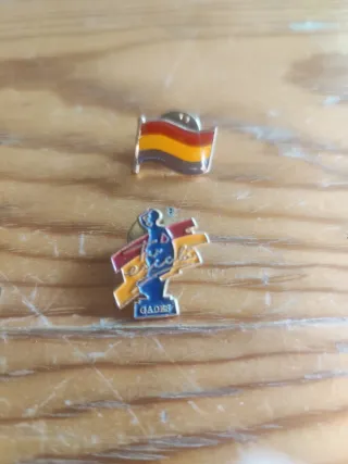 2 pines de colección