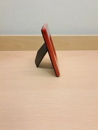 Piccola cornice portafoto rossa Auguri