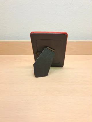 Piccola cornice portafoto rossa Auguri