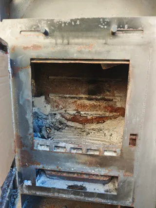 Chimenea de chapa acero grueso con tuberia