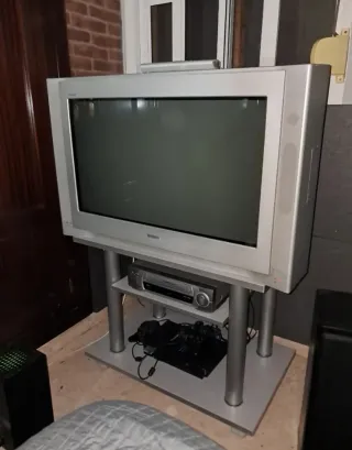 Sony Trinitron KV-32FX66E 32 RGB Retro TV