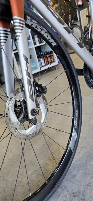 Bicicleta de carretera BH RS1 T/L