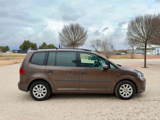 Volkswagen Touran 2014