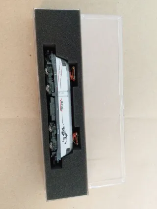 Locomotora DIGITAL HOBBYTRAIN HUPAC