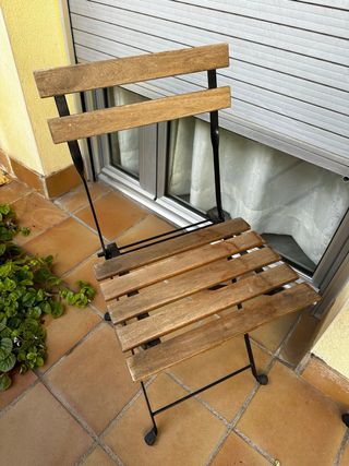 Mesa y 2 Sillas Balcón Plegables