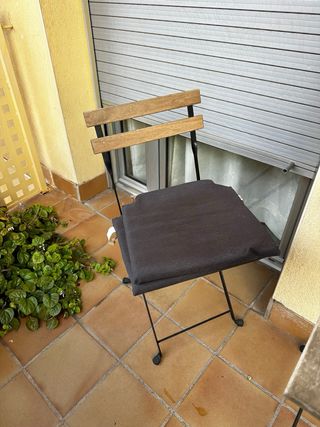 Mesa y 2 Sillas Balcón Plegables