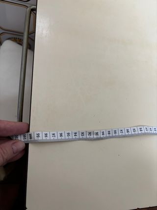 Mesa de cocina extensible beige y madera