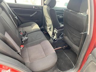 Volkswagen Golf 2000