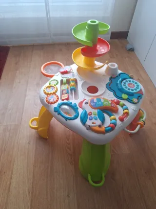 Mesa de juegos para bebé