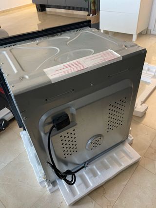 Horno Cata Negro con botones ocultos