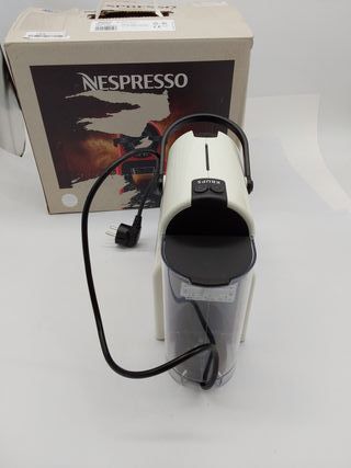 Nespresso Krups Inissia XN1001 - Cafetera monodosis de cápsulas Nespresso, 19 bares, apagado automático, color blanco