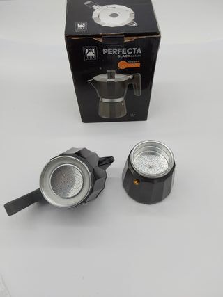 BRA Perfecta Black Cafetera Italiana Inducción, Aluminio, Capacidad 6 tazas, color negro