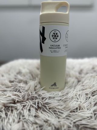 Botella de agua 550ml color albaricoque