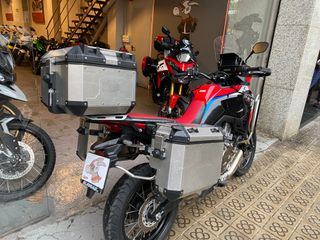 HONDA AFRICA TWIN 1100