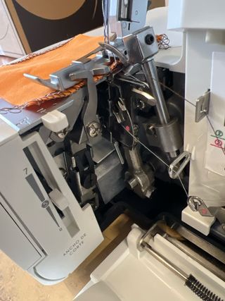 Remalladora Alfa 8707 + Overlock Nueva